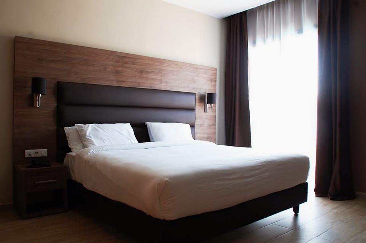 Le Zenith Hotel Orano Esterno foto