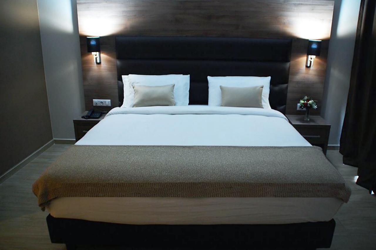Le Zenith Hotel Orano Esterno foto
