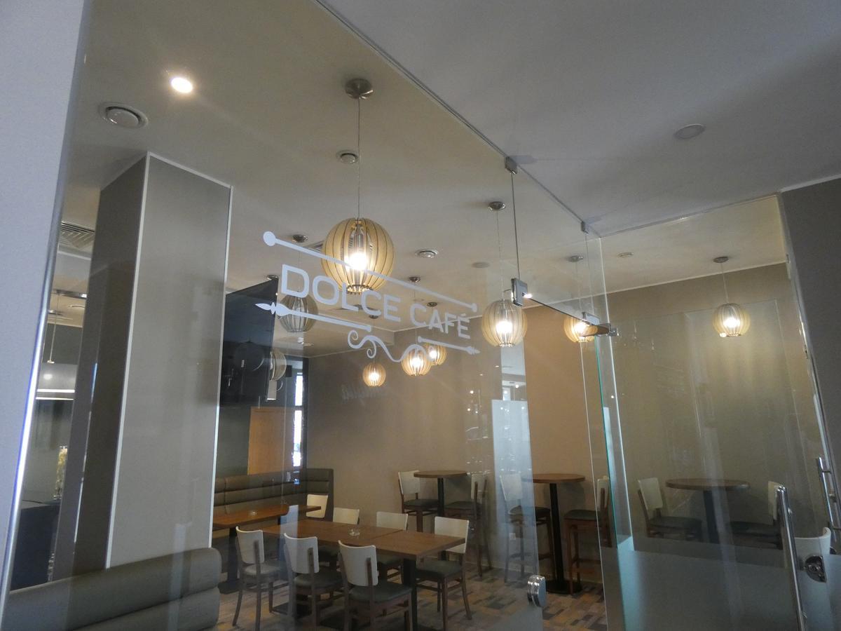 Le Zenith Hotel Orano Esterno foto